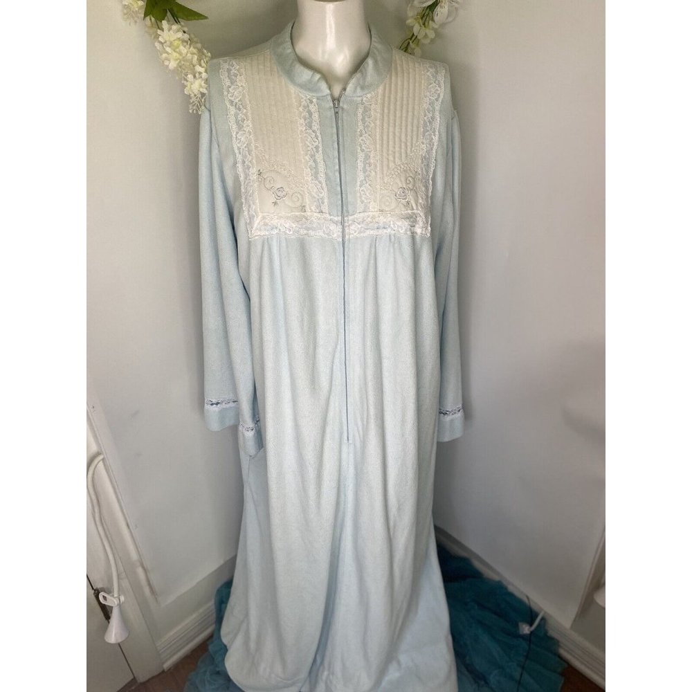 Vintage Heiress‎ Long Robe Light Blue White Lace Pockets Zipped XLarge USA Made